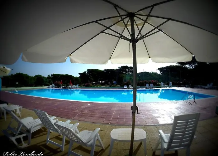 Hotel adatto agli animali: Camping Village S'Ena Arrubia